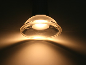 LEDハロゲン 点灯時