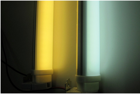 LED蛍光灯の色の違い